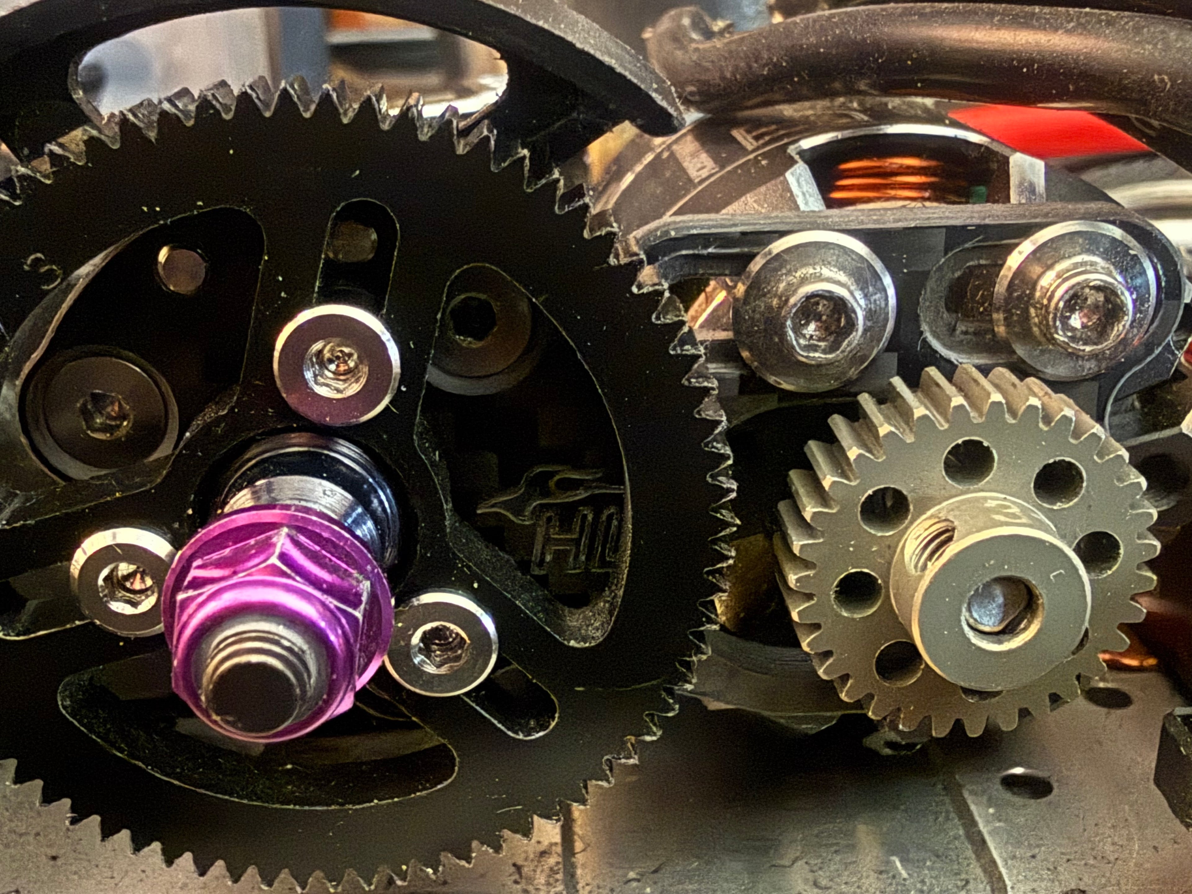 XB2 ‘24-‘26 Carbon Fiber Motor Plate